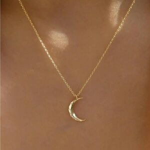 Moon Necklace ✨NWT✨